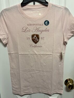 NWT Aeropostale Los Angeles Butterfly Graphic T-Shirt in Blush Pink Size M